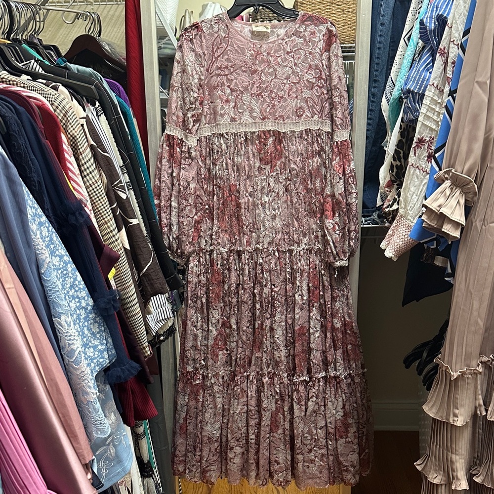 Elegant Floral Lace Dress